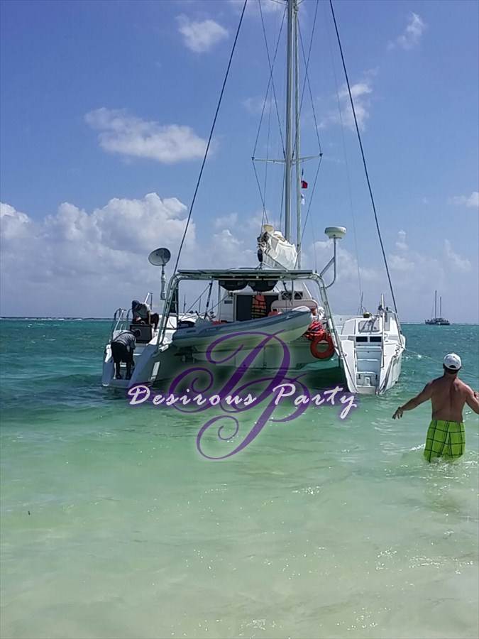 Special group catamaran cruise in Mexico